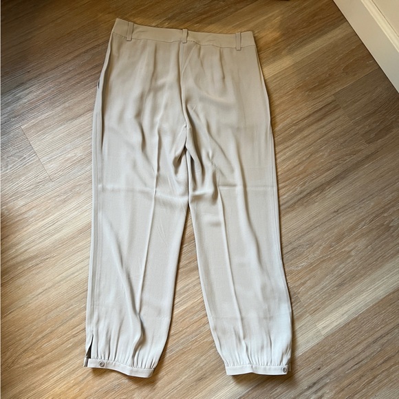 Eileen Fisher Silk Crepe Pleated High Rise Button Ankle Pants Gray S - Picture 2 of 9